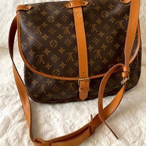 AUTH LOUIS VUITTON SAUMUR30 Shoulder bag